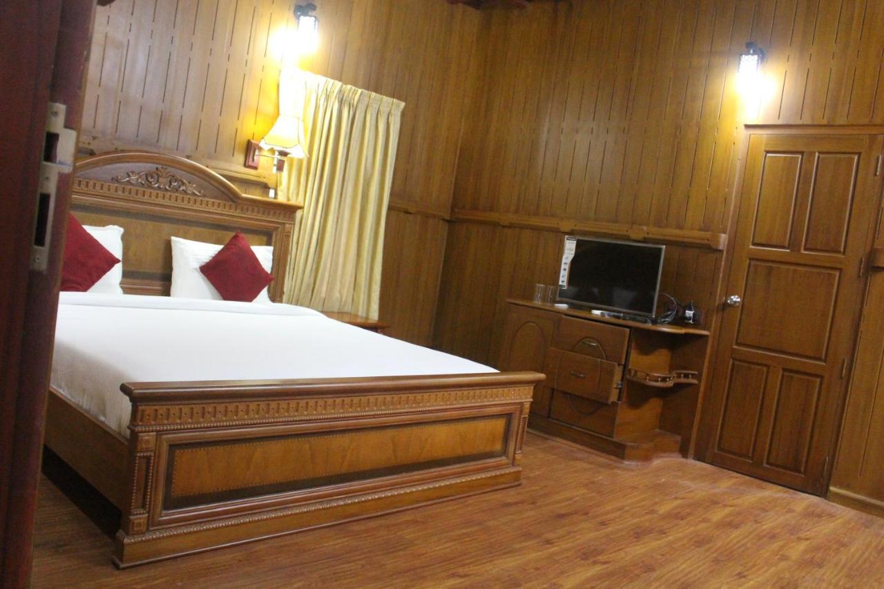 Готель Nikhil Ayurvedic Heritage Варкала Екстер'єр фото