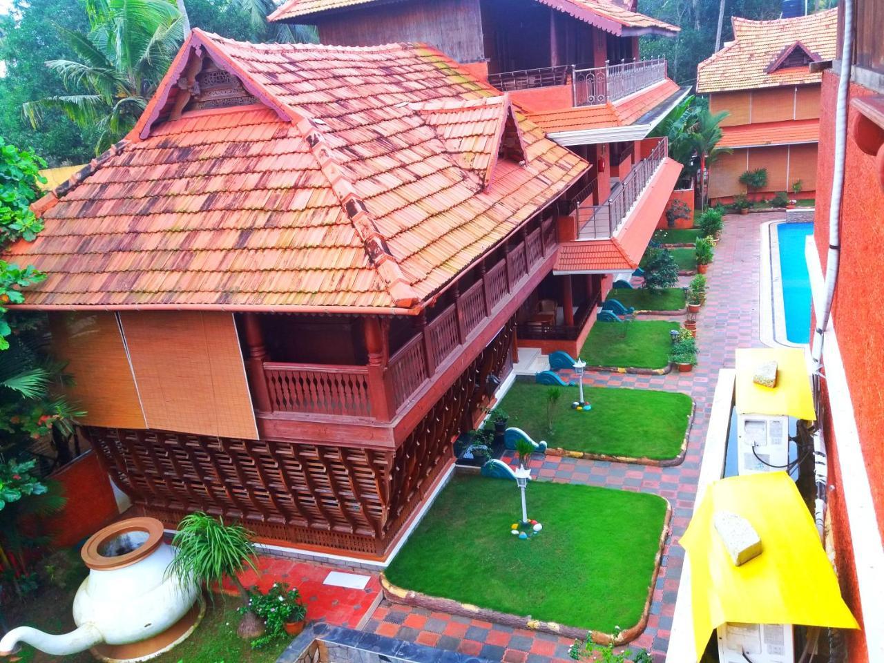 Готель Nikhil Ayurvedic Heritage Варкала Екстер'єр фото